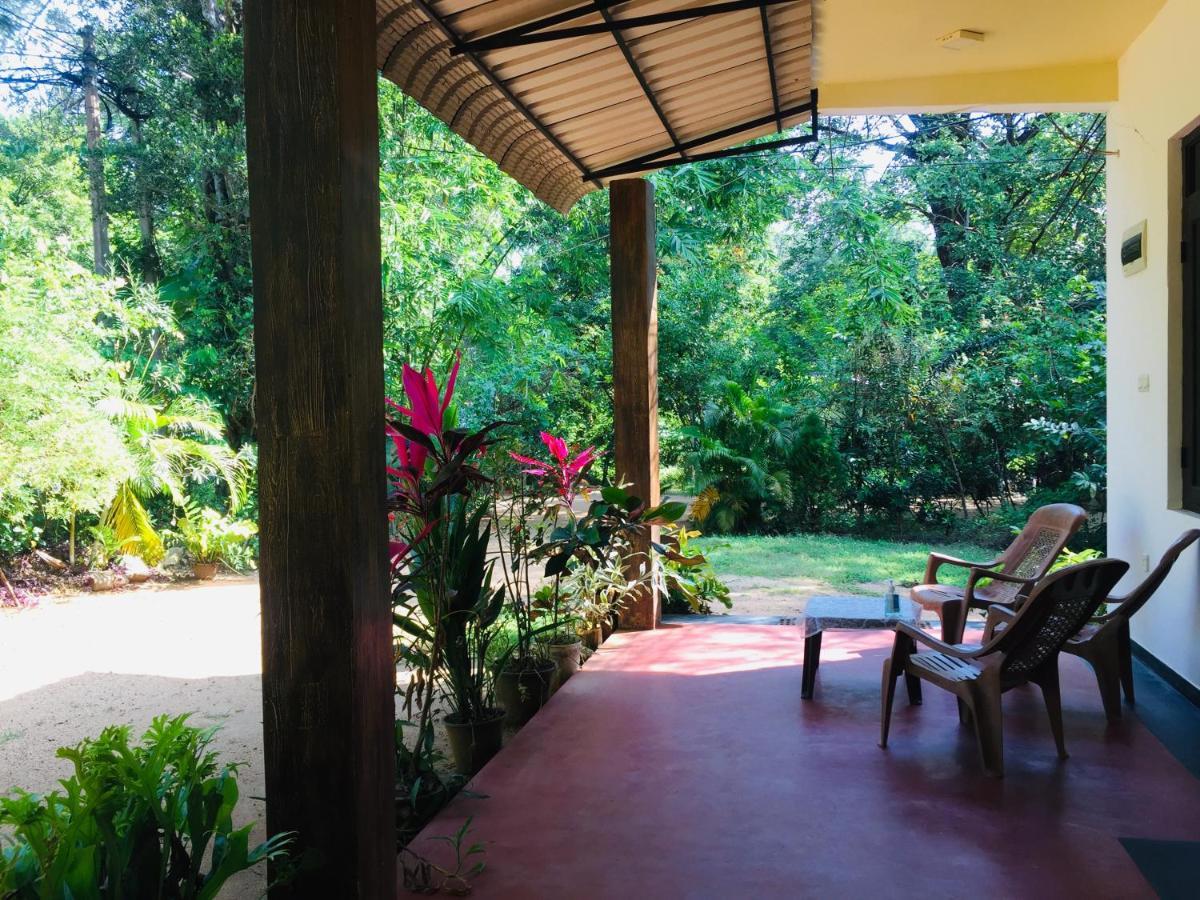 Gimansa Rest Sigiriya Leilighet Eksteriør bilde